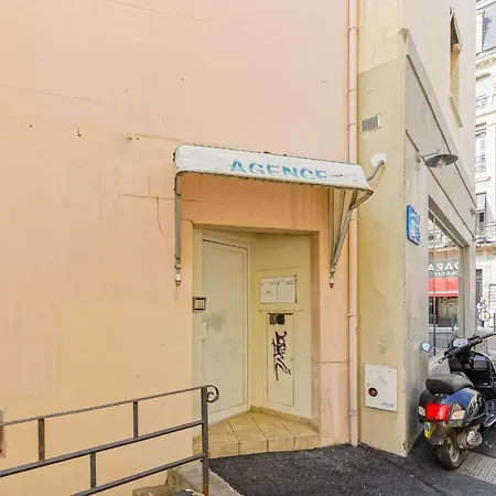Junto Rock - Plages - Casino - Wifi - Vod Apartment